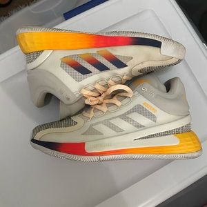 Drose adizero size 9